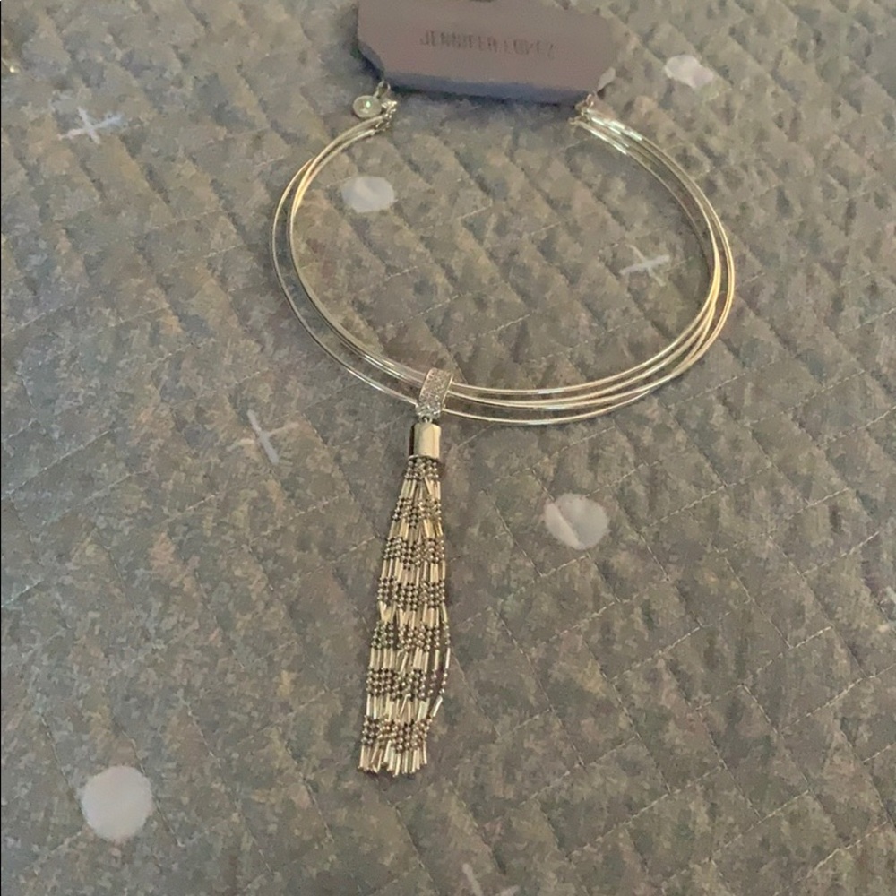 Jennifer Lopez necklace